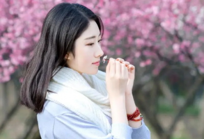 ​独特女人看淡一切的昵称(共288个)